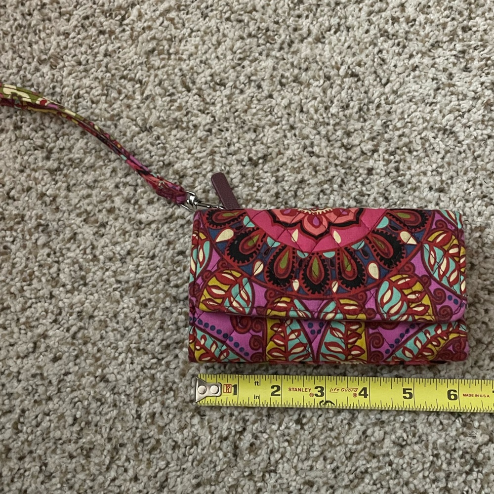 Vera Bradley Wristlet Wallet Heirloom Paisley